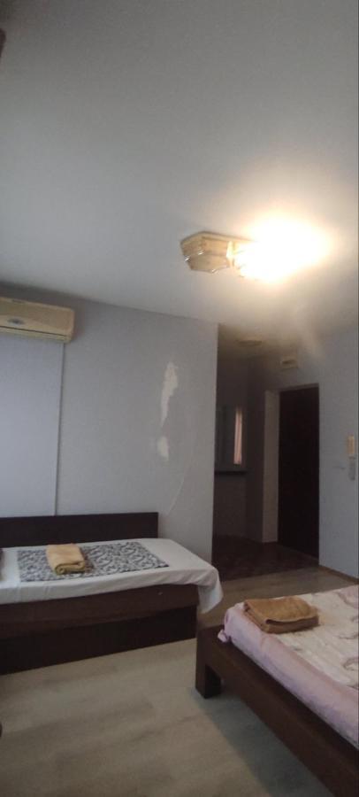 Apartment Ivaylo Varna Exterior photo