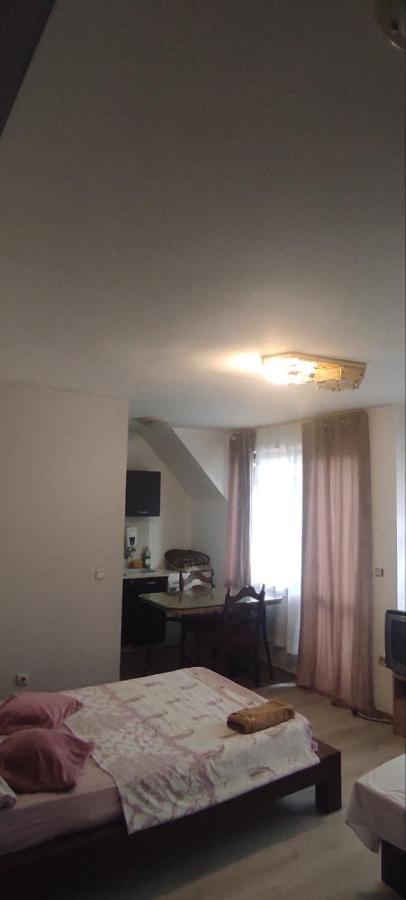 Apartment Ivaylo Varna Exterior photo